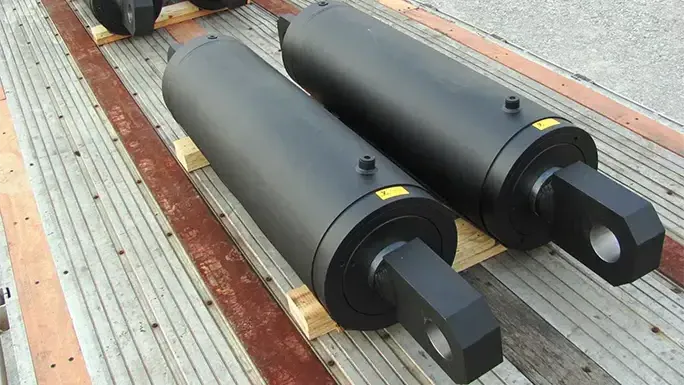 Black welded cylinders